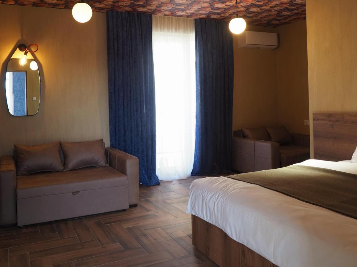 Hotel Banihills Tiflis Exterior foto