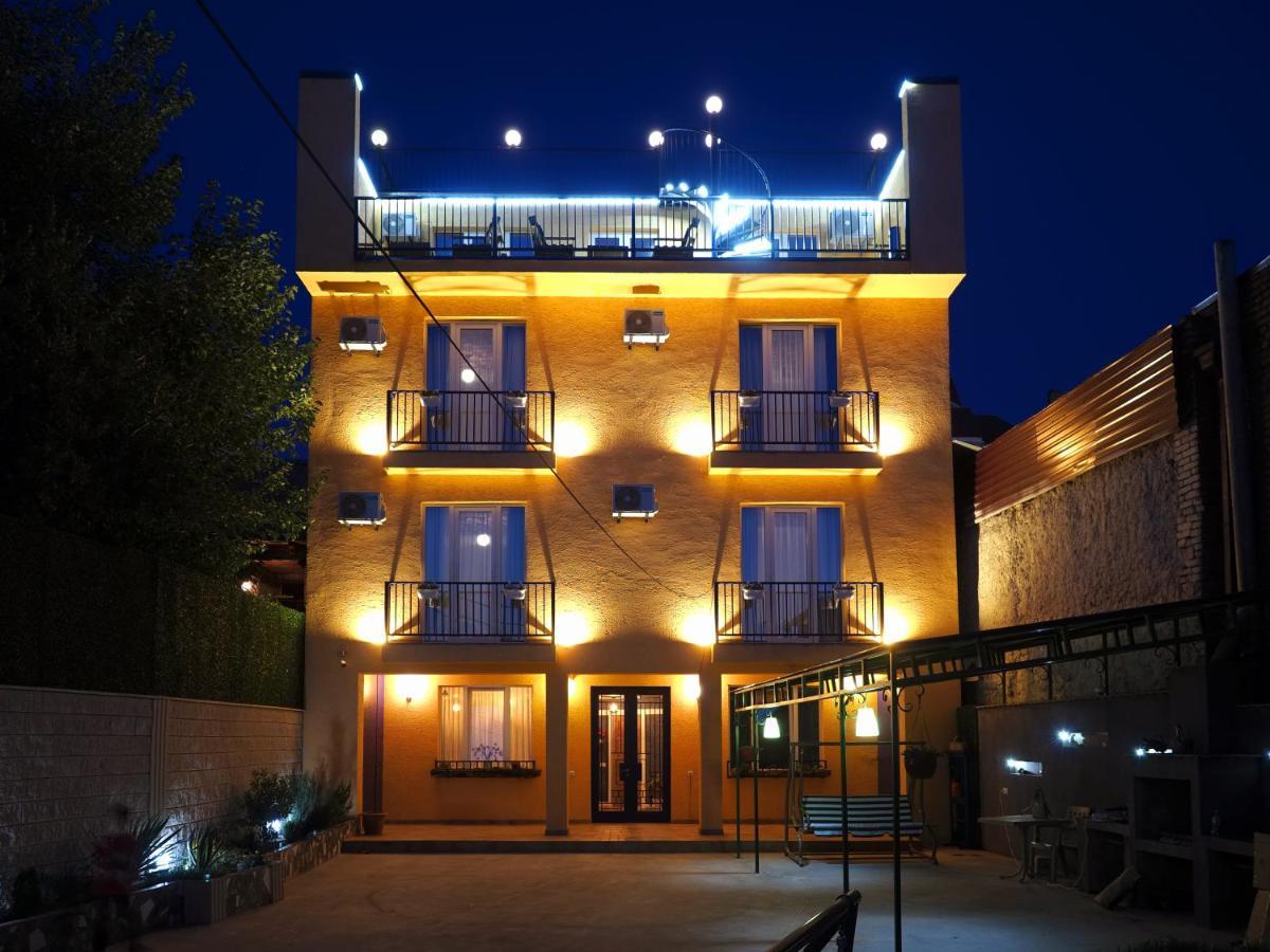 Hotel Banihills Tiflis Exterior foto