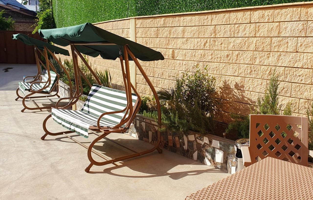 Hotel Banihills Tiflis Exterior foto